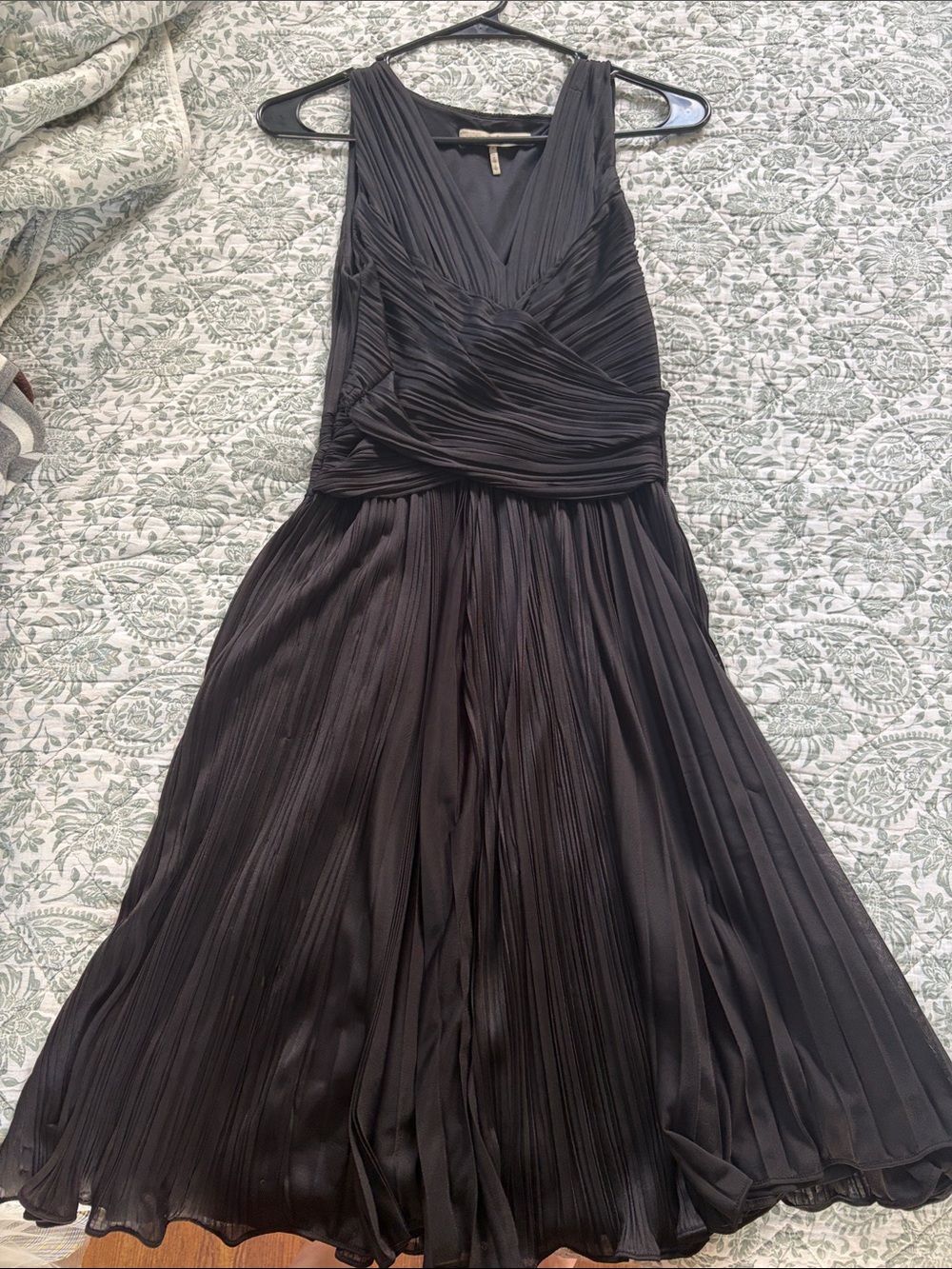 Halston Heritage Black Pleated Midi Dress with V-Neck